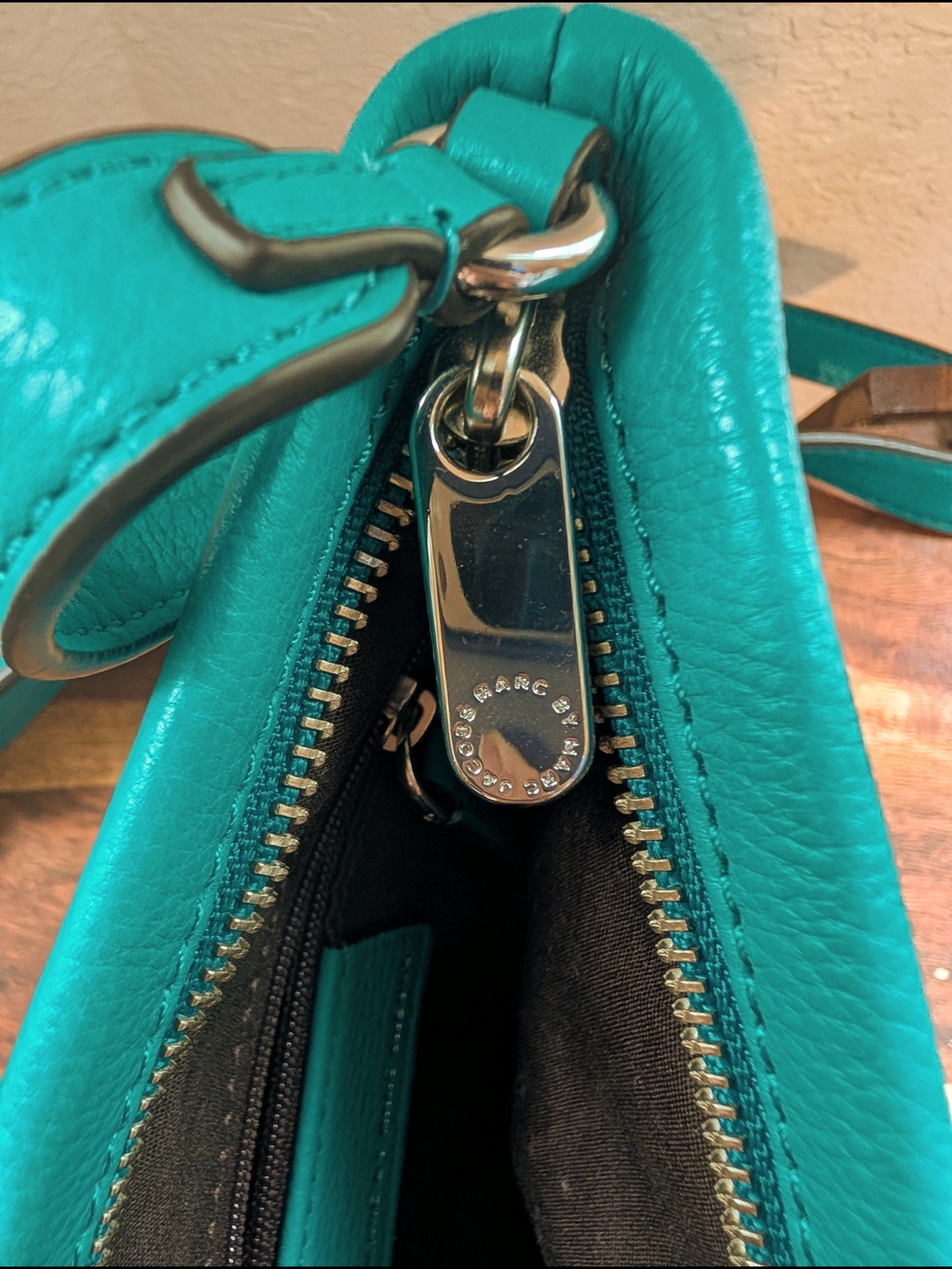 Marc by Marc Jacobs Teal Leather Shoulder Bag - Picture 5 of 5